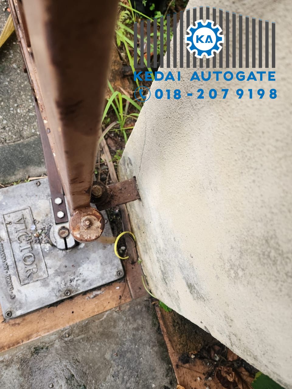 Swing Auto Gate Repair Bukit Rimau